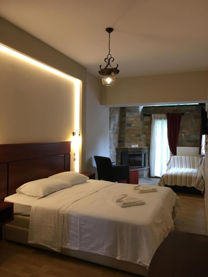 Tasia Mountain Hotel คาเนีย ภายนอก รูปภาพ